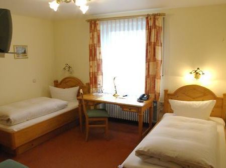 Hotel Am Suedring Мемминген Номер фото